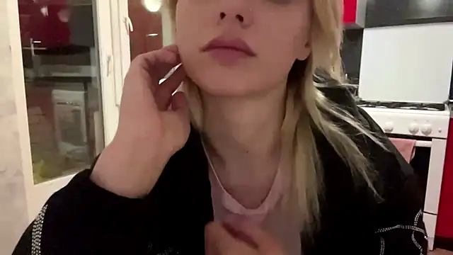 KimberliBaskerville webcam