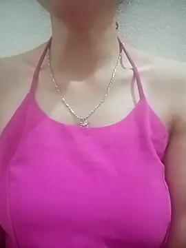 Aria_Maya webcam