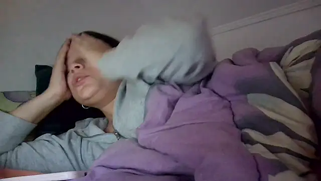 BellaVibesweet webcam