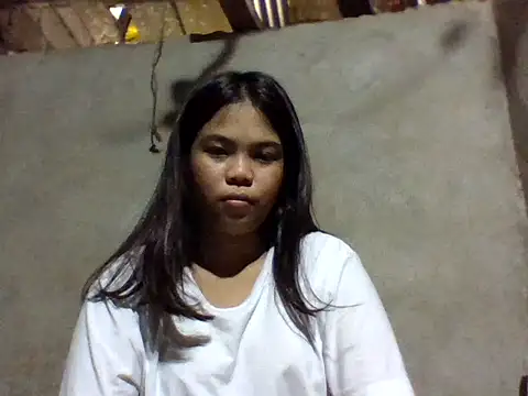 Kiana_123 webcam
