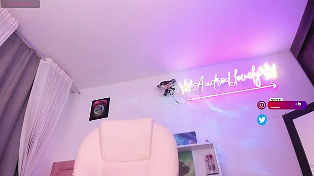 AudredLovely webcam