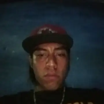 AlexAlejandro13 webcam