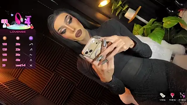 limitlessgoddes_mistress webcam