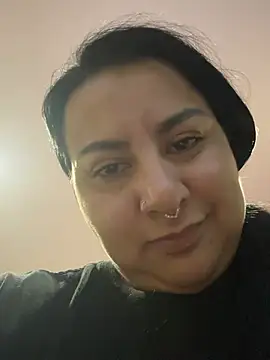 Abril_Luv webcam