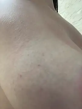 Uni_ChloeXXX webcam
