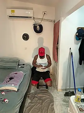 bigdick211292 live cam on StripChat