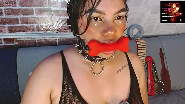 emma_bdsm_ webcam