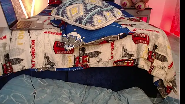 bittersuite_hot webcam