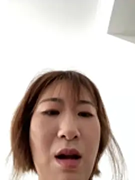 U-mi Live Webcam on Stripchat