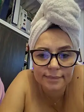 MariaPau_83 webcam