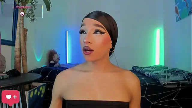 Naughty_Blue webcam