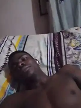 _Ifitexchris96 webcam