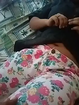 blacky_bby webcam