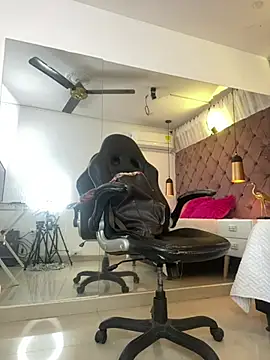 Auri__ webcam