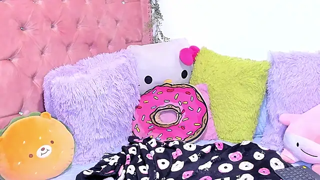 LillyCandy webcam