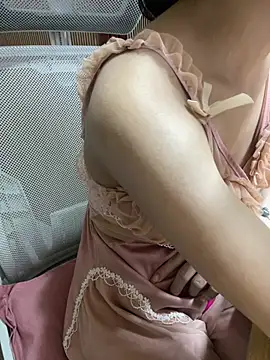 Mina048 webcam