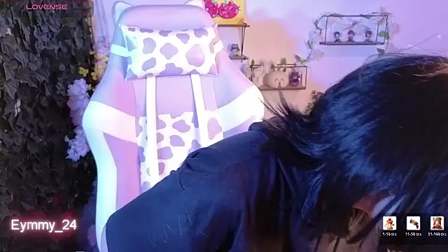 Eymmy_24 webcam