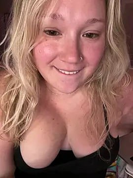 PiggyRose webcam