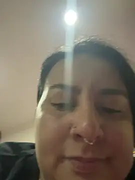 Abril_Luv webcam
