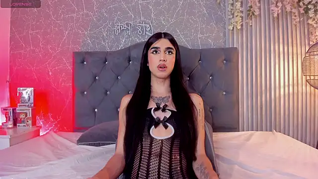 lana_gill1