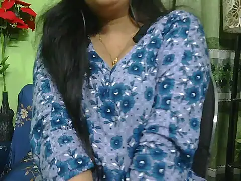 Mukta_010 webcam