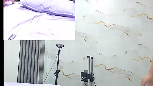 Emma_trons_ webcam