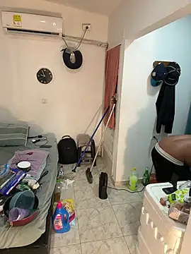 bigdick211292 webcam