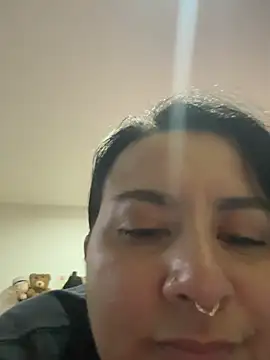 Abril_Luv webcam