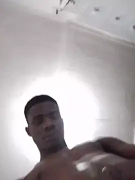 _Ifitexchris96 webcam