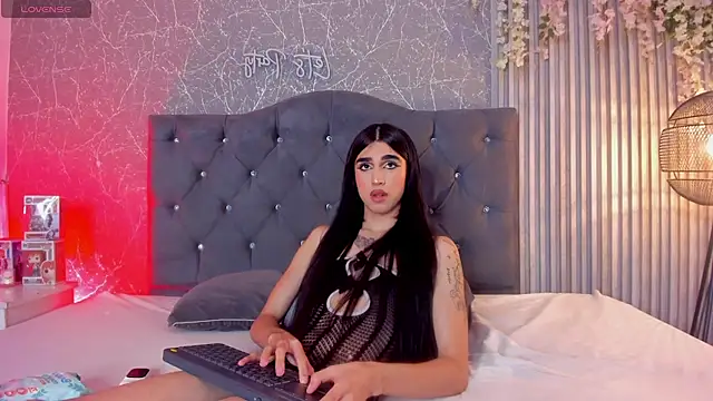 lana_gill1 webcam