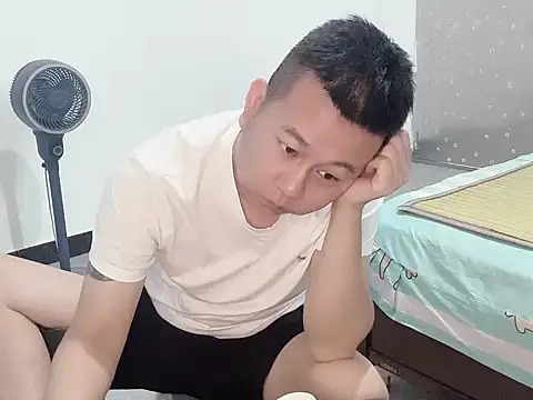 zzj_4718 webcam
