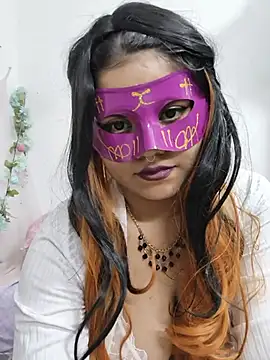 Kasanee66 webcam