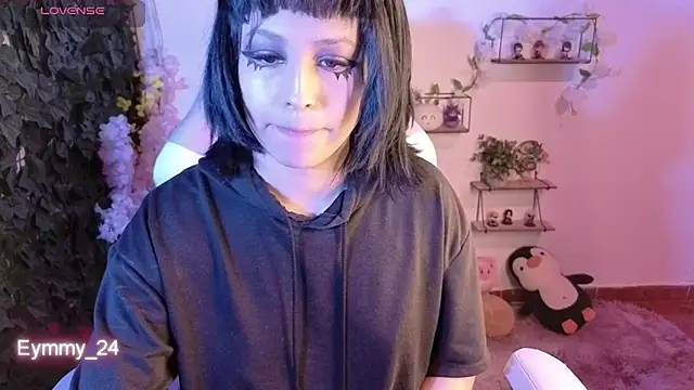 Eymmy_24 webcam