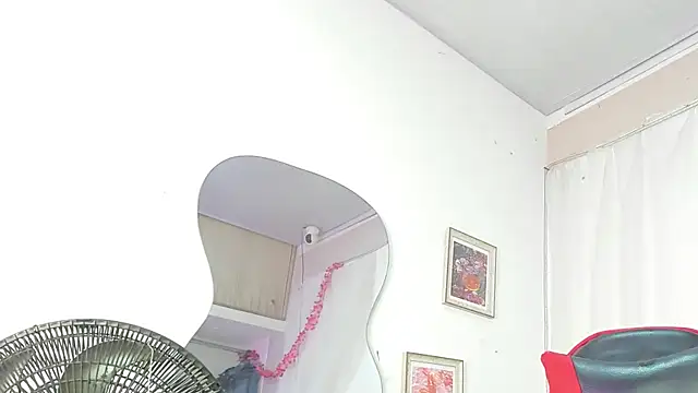 Krazy_Liz webcam