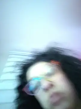 Miss_Carmilla webcam