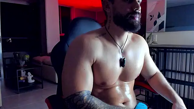 Valenthino_Salvatore live cam on StripChat