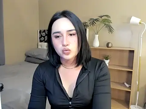 MarianeSaints webcam