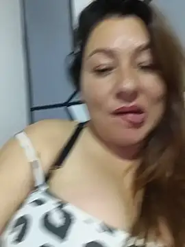 sakotodika live cam on StripChat