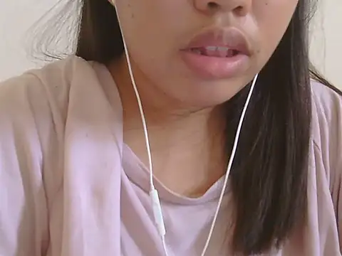 ChubbyButty live cam on StripChat