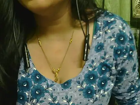 Mukta_010 webcam