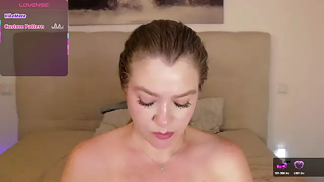 PetersEmily webcam