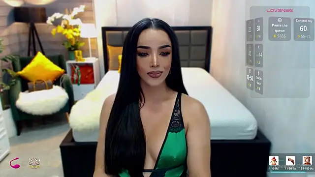 ThaliaSexGoddes webcam