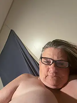 Roxie6989 webcam