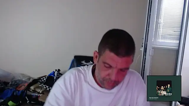 Sully_Kane webcam