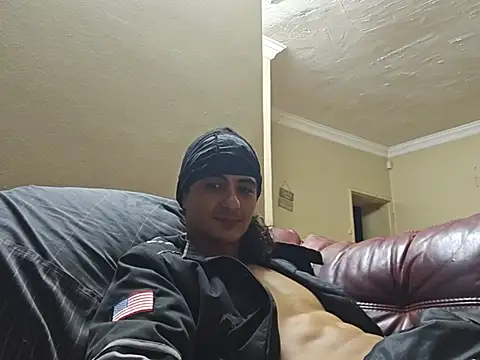 PleasurePistol webcam