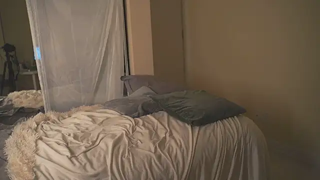 PepinaHot webcam
