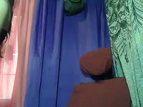 prettymomma24xx webcam