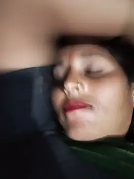 Bhavna8080 webcam