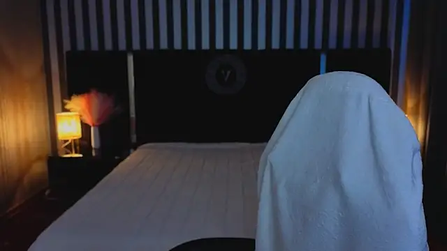 GracefulMichelle webcam