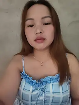 Mina_xYx webcam